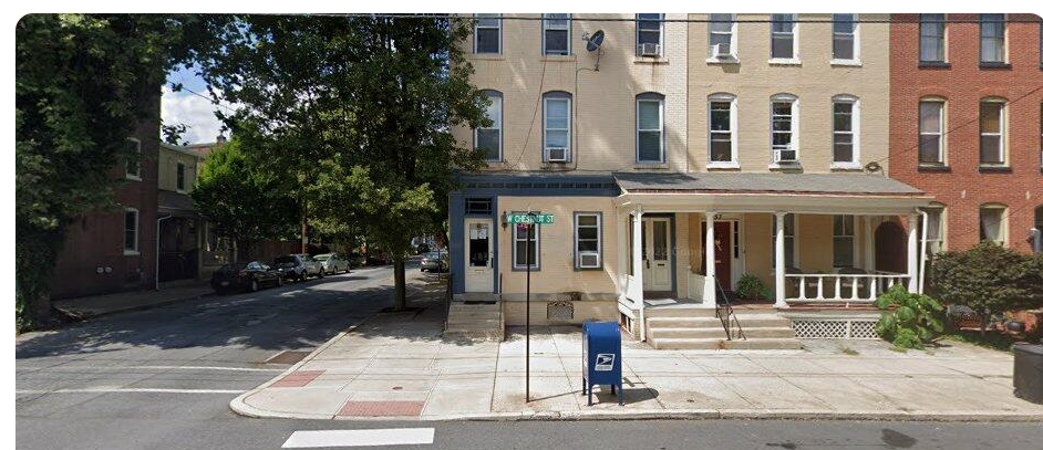 559 W Chestnut St, Lancaster, PA for lease - Primary Photo - Image 1 of 3