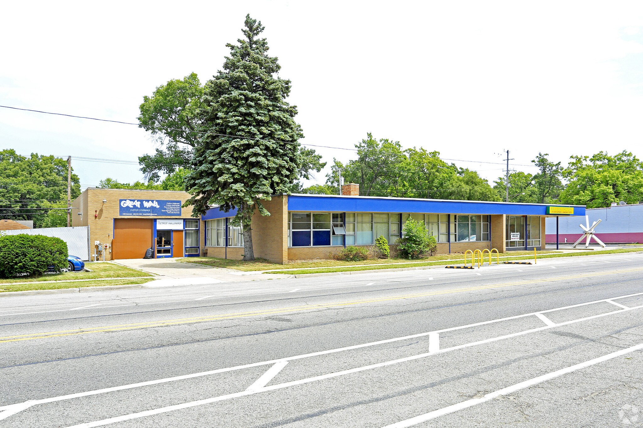 530 Livernois St, Ferndale, MI for lease Primary Photo- Image 1 of 4