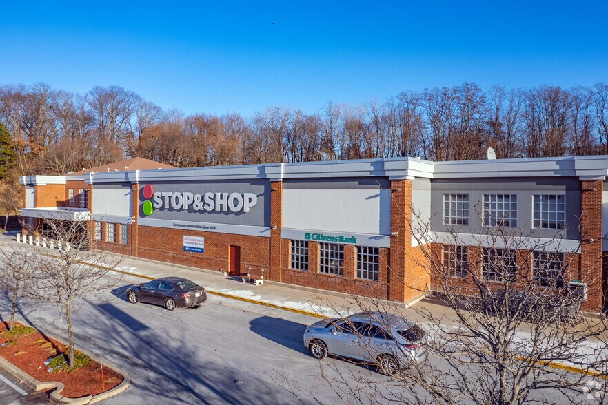 950 American Legion Hwy, Boston, MA for lease - Building Photo - Image 3 of 10
