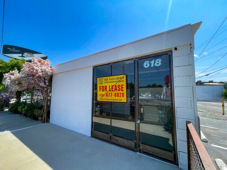 616-630 N La Cienega Blvd, West Hollywood, CA for lease - Building Photo - Image 3 of 10