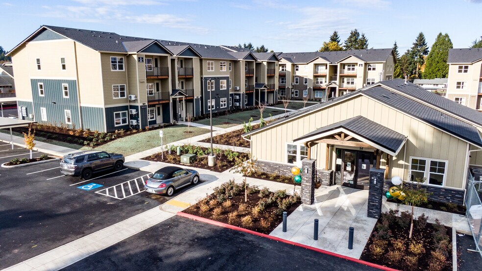 8778 Ne 54th St Vancouver Wa 98662 Multifamily For Sale Loopnet Com