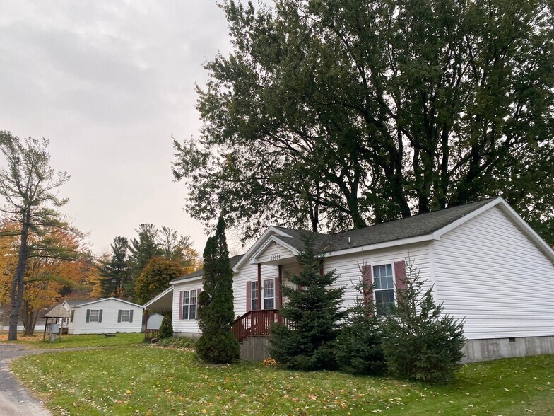 12425 Timber Trl, Adams Center, NY for sale - Building Photo - Image 3 of 20
