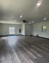 Pro Business Centers - Lecanto - Warehouse