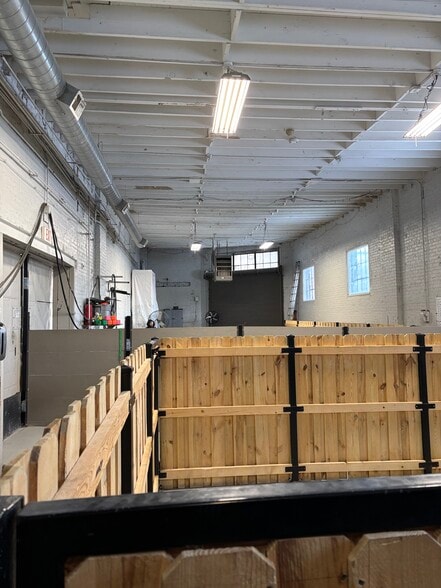 1724 W Lake St, Chicago, IL for sale - Building Photo - Image 3 of 7