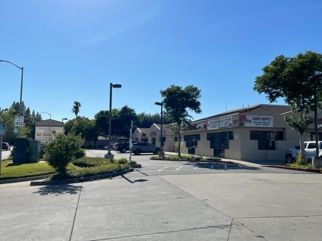 1961-1981 Alamo Dr, Vacaville, CA for lease - Building Photo - Image 2 of 7