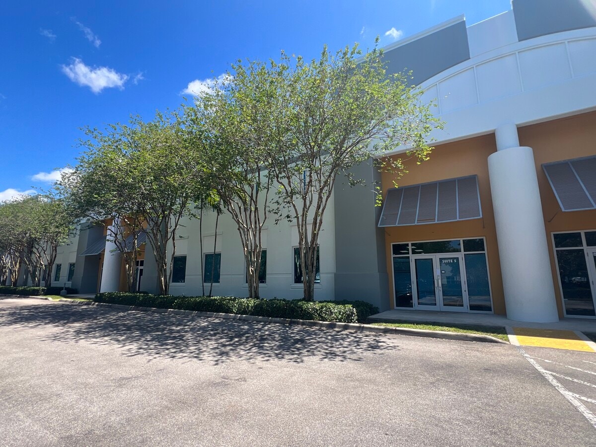 4800 Lyons Technology Pky, Coconut Creek, FL 33073 - Unit 5 -  - Interior Photo - Image 1 of 6