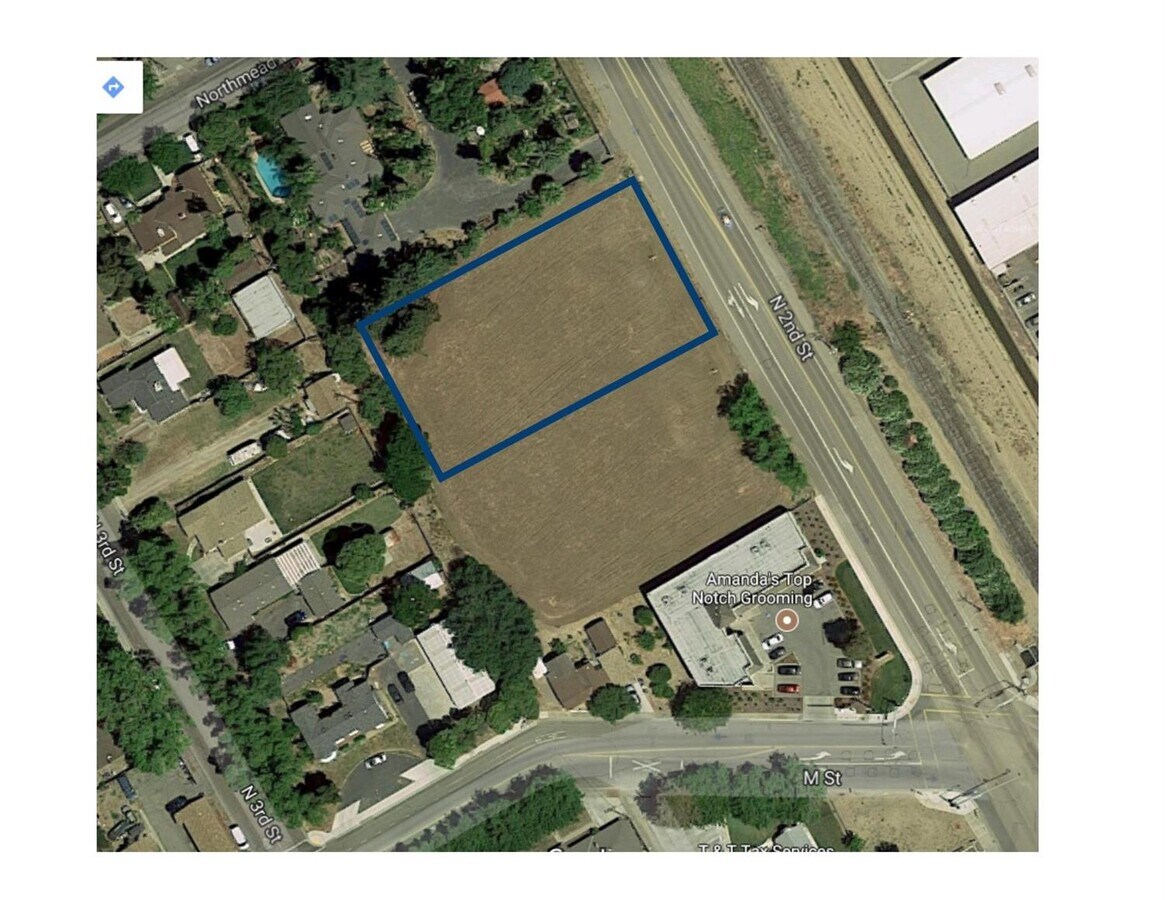 1 N 2nd St, Patterson, CA 95363