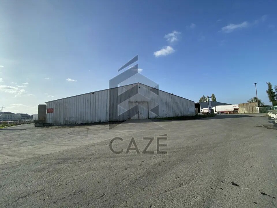 Flex in Bassens for lease Building Photo- Image 1 of 2