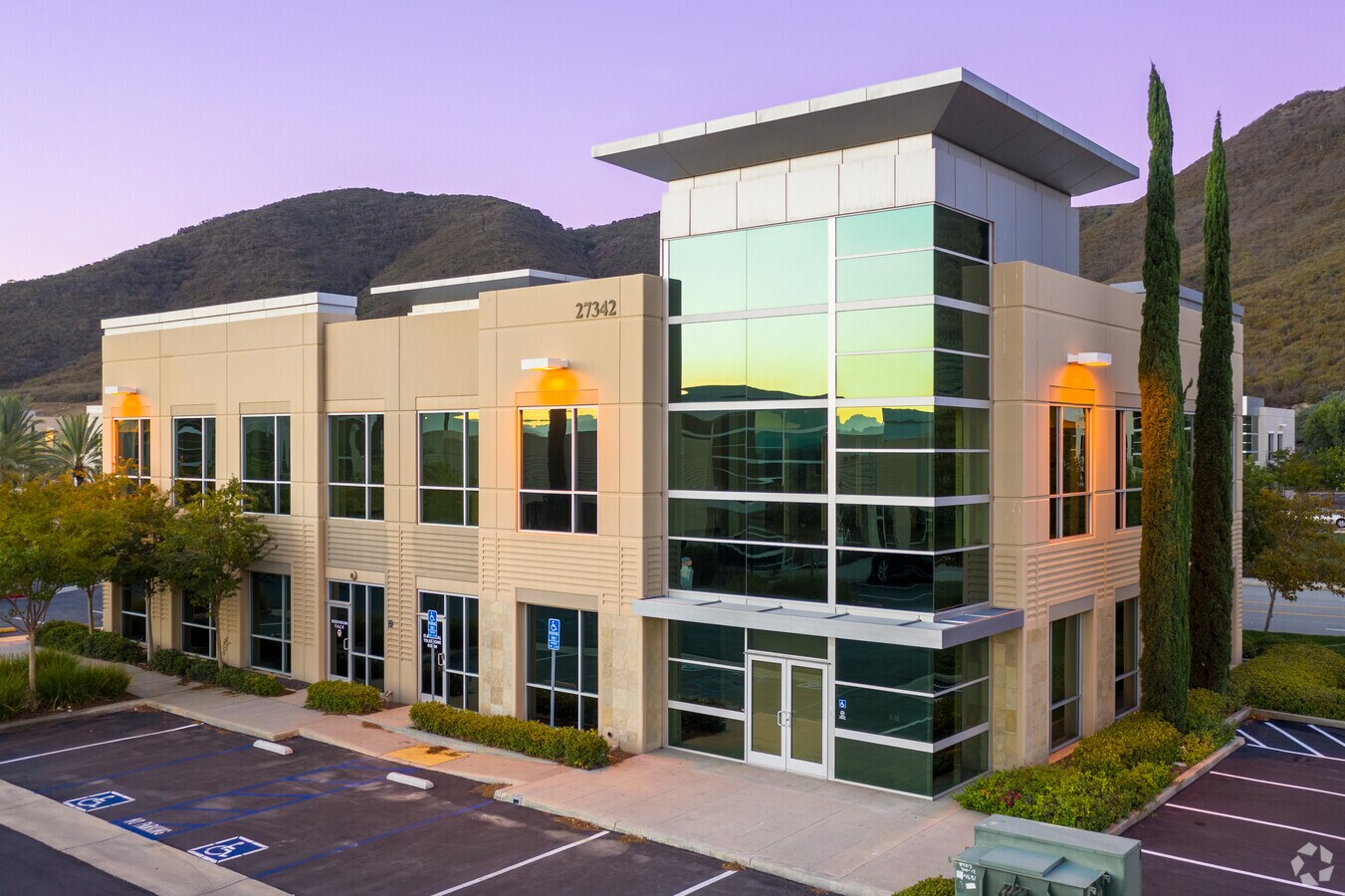 2734227348 Via Industria, Temecula, CA 92590