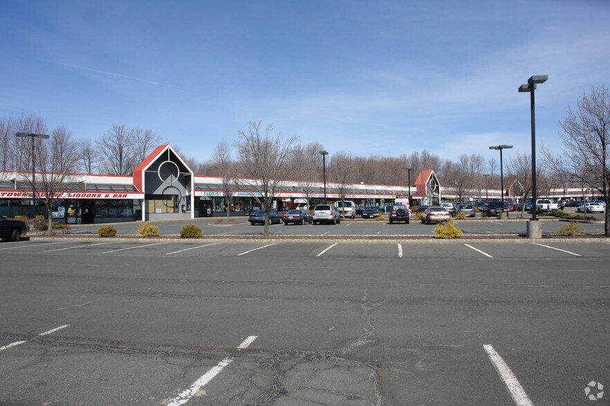 258 Morristown Rd, Matawan, NJ for sale - Primary Photo - Image 1 of 1