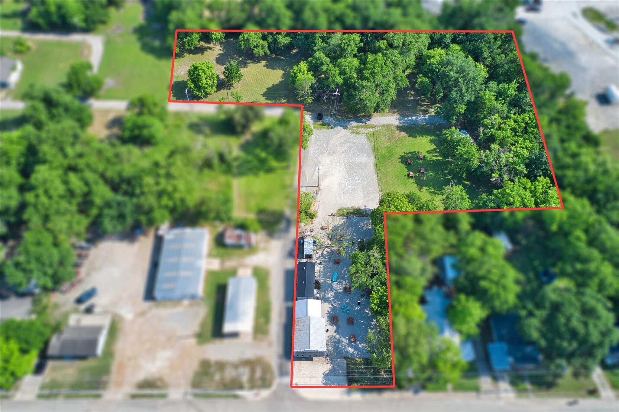 711 W Sam Rayburn Dr, Bonham, TX for sale Primary Photo- Image 1 of 1