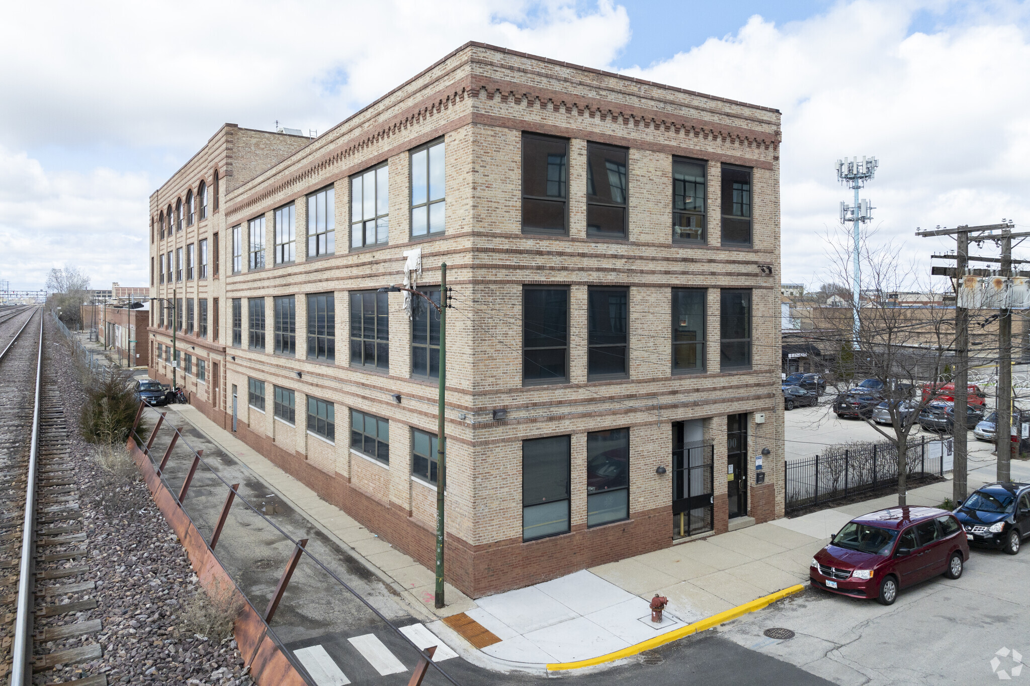 1900 W Kinzie St, Chicago, IL for sale Primary Photo- Image 1 of 28