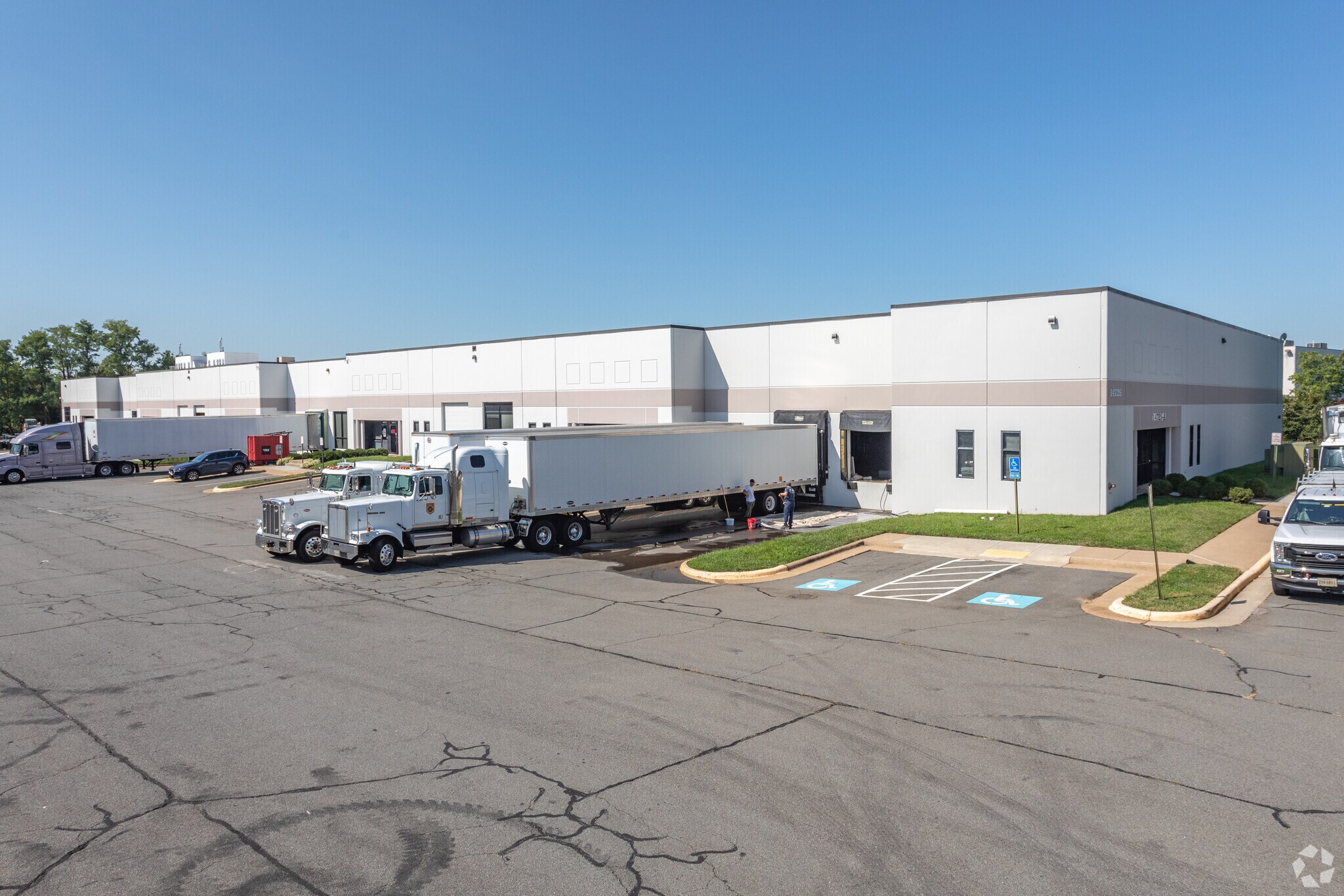 14725 Flint Lee Rd, Chantilly, VA for sale Building Photo- Image 1 of 1