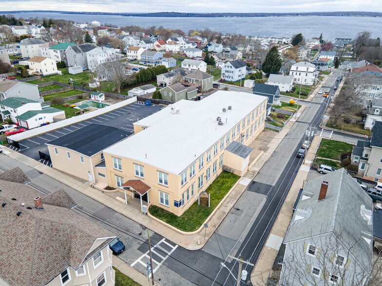 145 Globe St, Fall River, MA for sale - Building Photo - Image 1 of 1