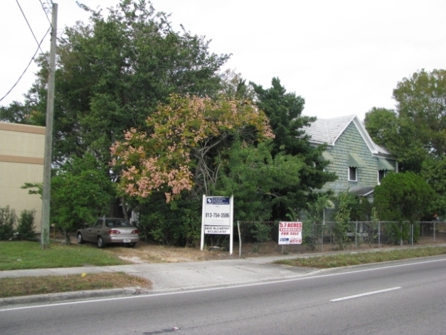 1809 James L Redman Pky, Plant City, FL for sale Primary Photo- Image 1 of 1