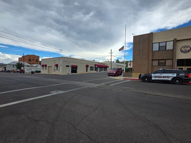 191 W Cedar St, Globe, AZ for lease - Building Photo - Image 2 of 13