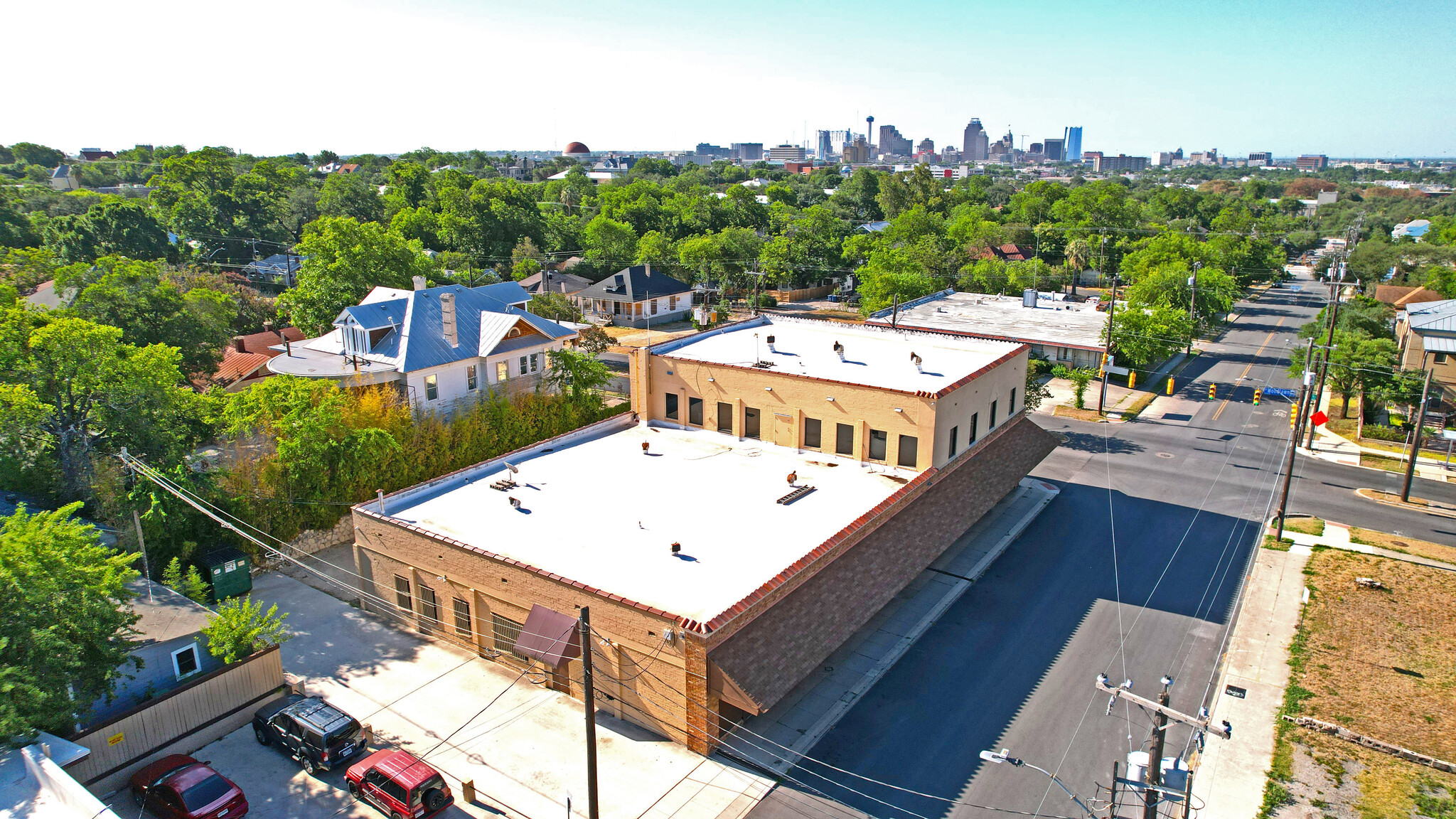 2810 N Flores St, San Antonio, TX for sale Building Photo- Image 1 of 1