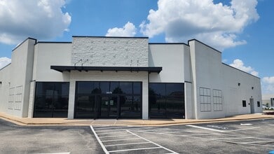 18174 Gulf Fwy, Friendswood, TX for lease Building Photo- Image 1 of 7