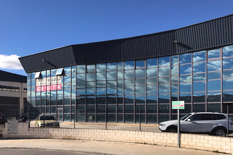 Calle Francisco de Medina y Mendoza, 1, Cabanillas del Campo, Guadalajara for lease - Interior Photo - Image 1 of 1