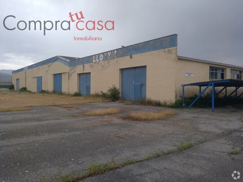 Industrial in Torrecaballeros, Segovia for sale - Primary Photo - Image 1 of 7