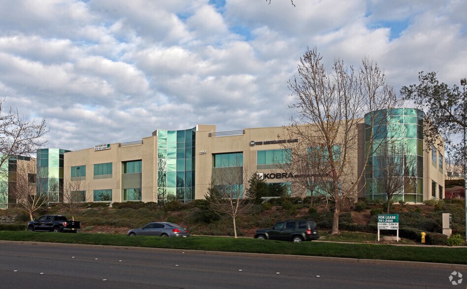 2251 Douglas Blvd, Roseville, CA 95661