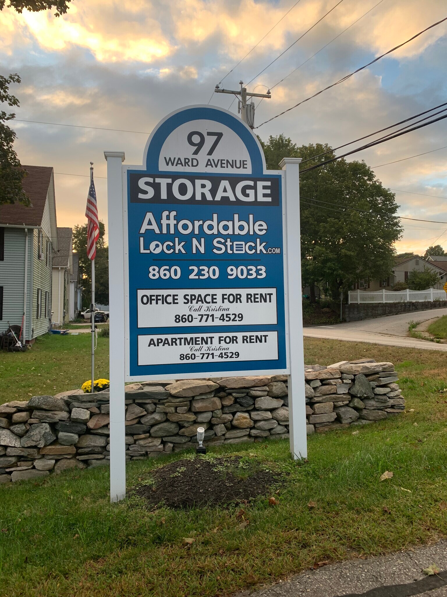 97 Ward Ave, Moosup, CT 06354