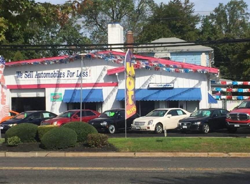 826 E Chestnut Ave, Vineland, NJ 08360