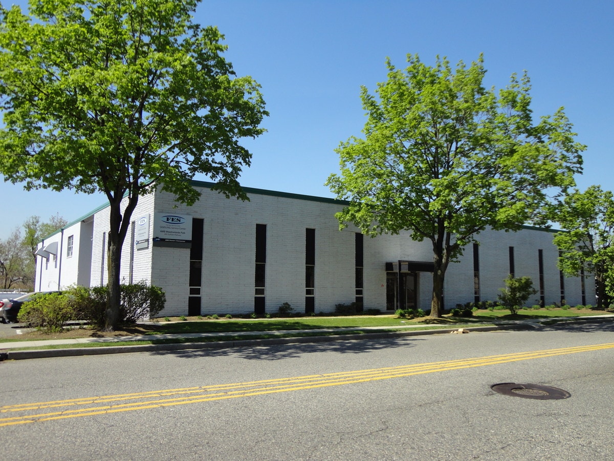 350 Gotham Pky, Carlstadt, NJ 07072 Industrial for Lease