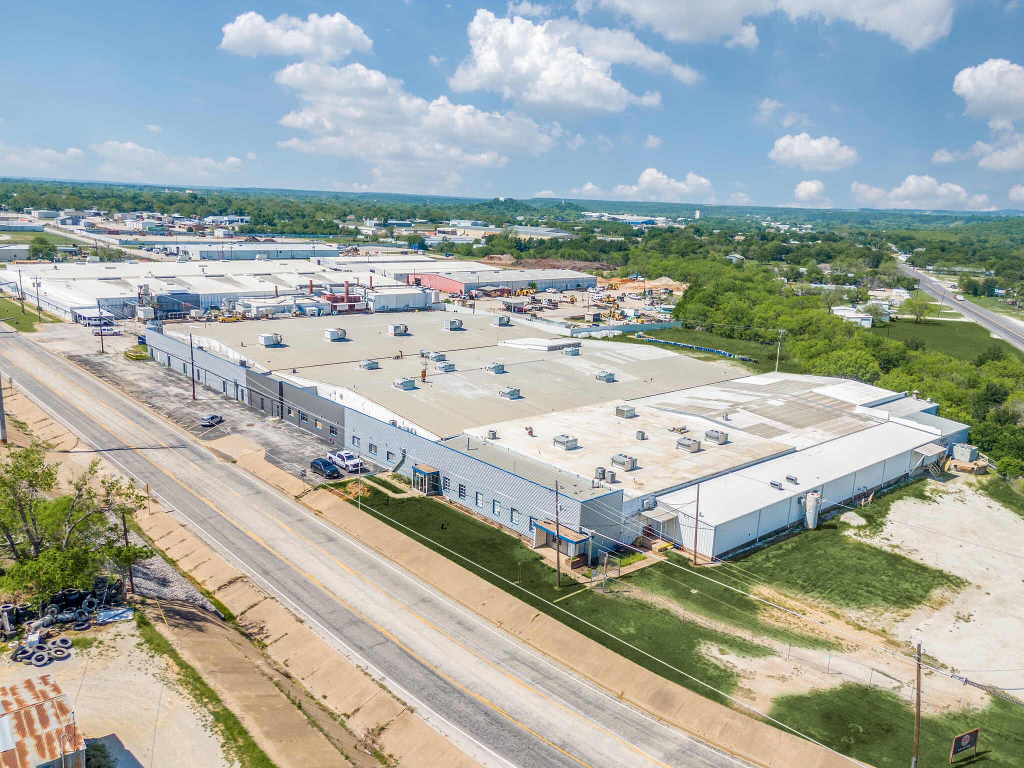 338 Cliff Dr, Graham, TX for sale Building Photo- Image 1 of 24