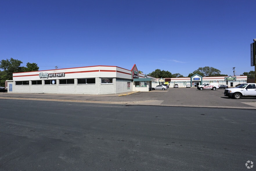 8485 Plaza Blvd NE, Spring Lake Park, MN 55432