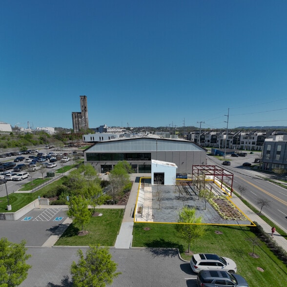1610 54th Ave, Nashville, TN for lease - Building Photo - Image 3 of 11