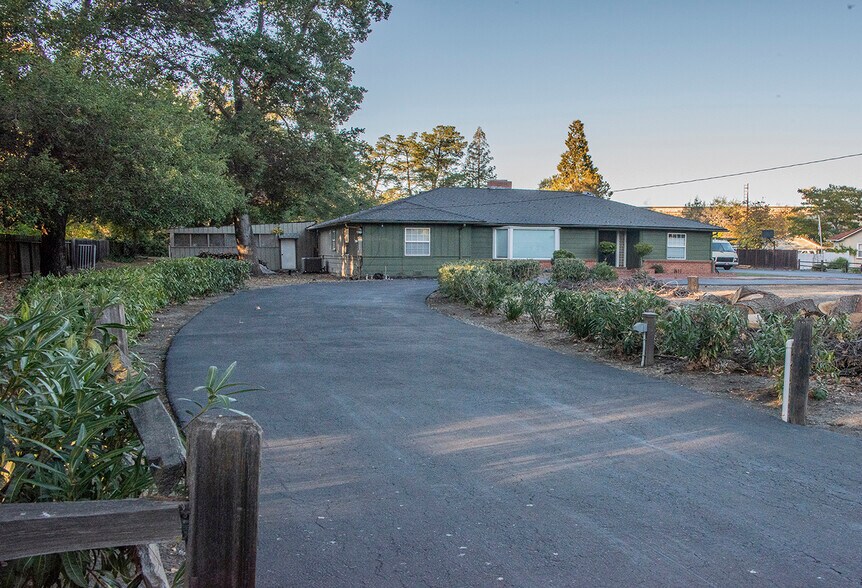 1690 Newell Ave, Walnut Creek, CA 94595