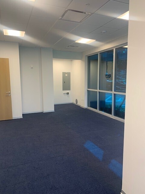 777 US Highway 1 N, Tequesta, FL for lease Interior Photo- Image 1 of 2
