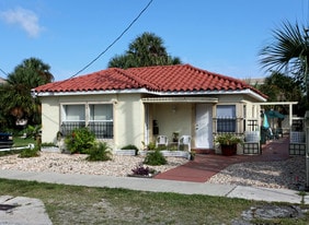 709 Butler Blvd, Daytona Beach FL - Motel