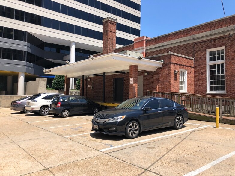 8412 Georgia Ave, Silver Spring, MD for lease - Building Photo - Image 2 of 3