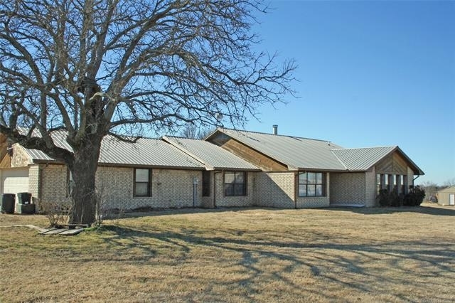 4553 Texas St, Healdton, OK for sale - Primary Photo - Image 1 of 1