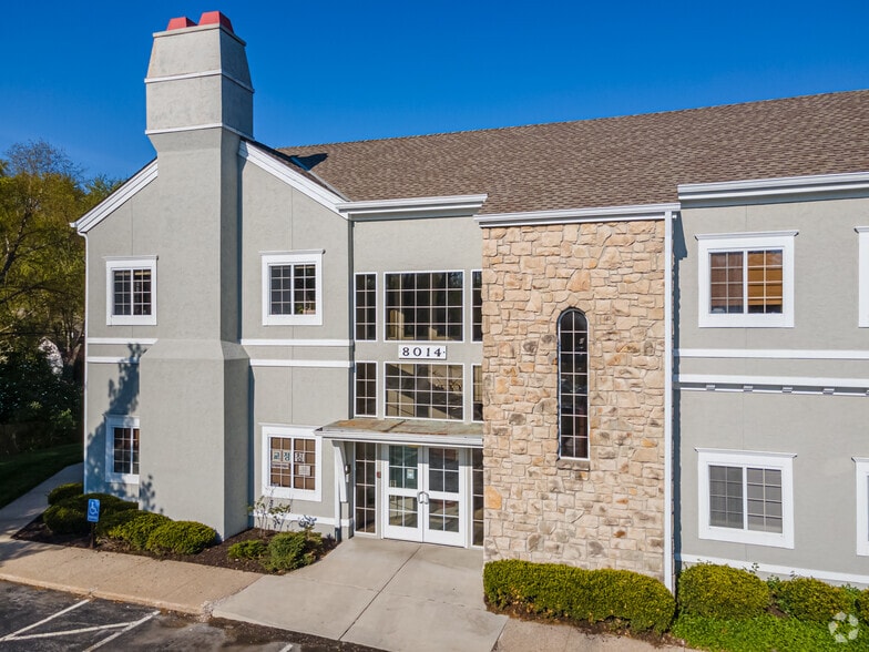 8014 State Line Rd, Prairie Village, KS for lease - Building Photo - Image 2 of 5