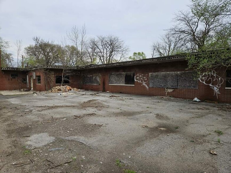 360 Mount St, Gary, IN for sale - Primary Photo - Image 1 of 2