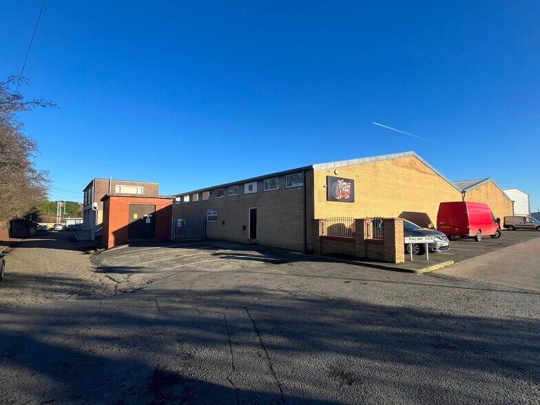 Unit 1 Railway Road, Chorley for sale - Primary Photo - Image 1 of 1