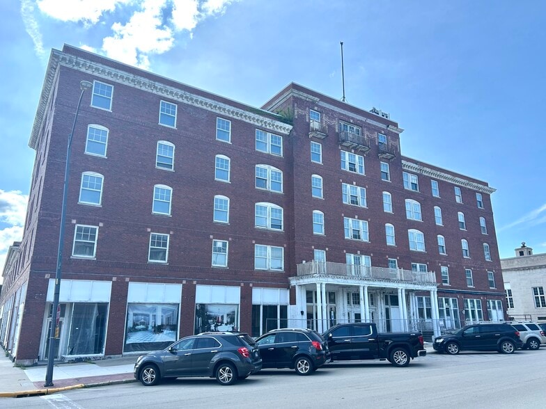 Historic Strategic Redevelopment Block portfolio of 6 properties for sale on LoopNet.com - Building Photo - Image 2 of 26