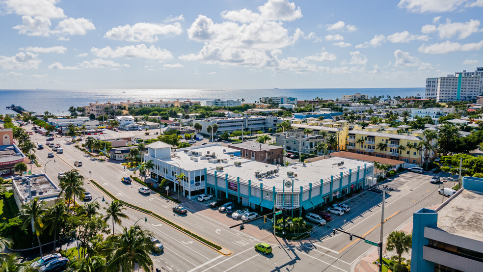 218 Commercial Blvd, Fort Lauderdale, FL for lease - Building Photo - Image 1 of 26