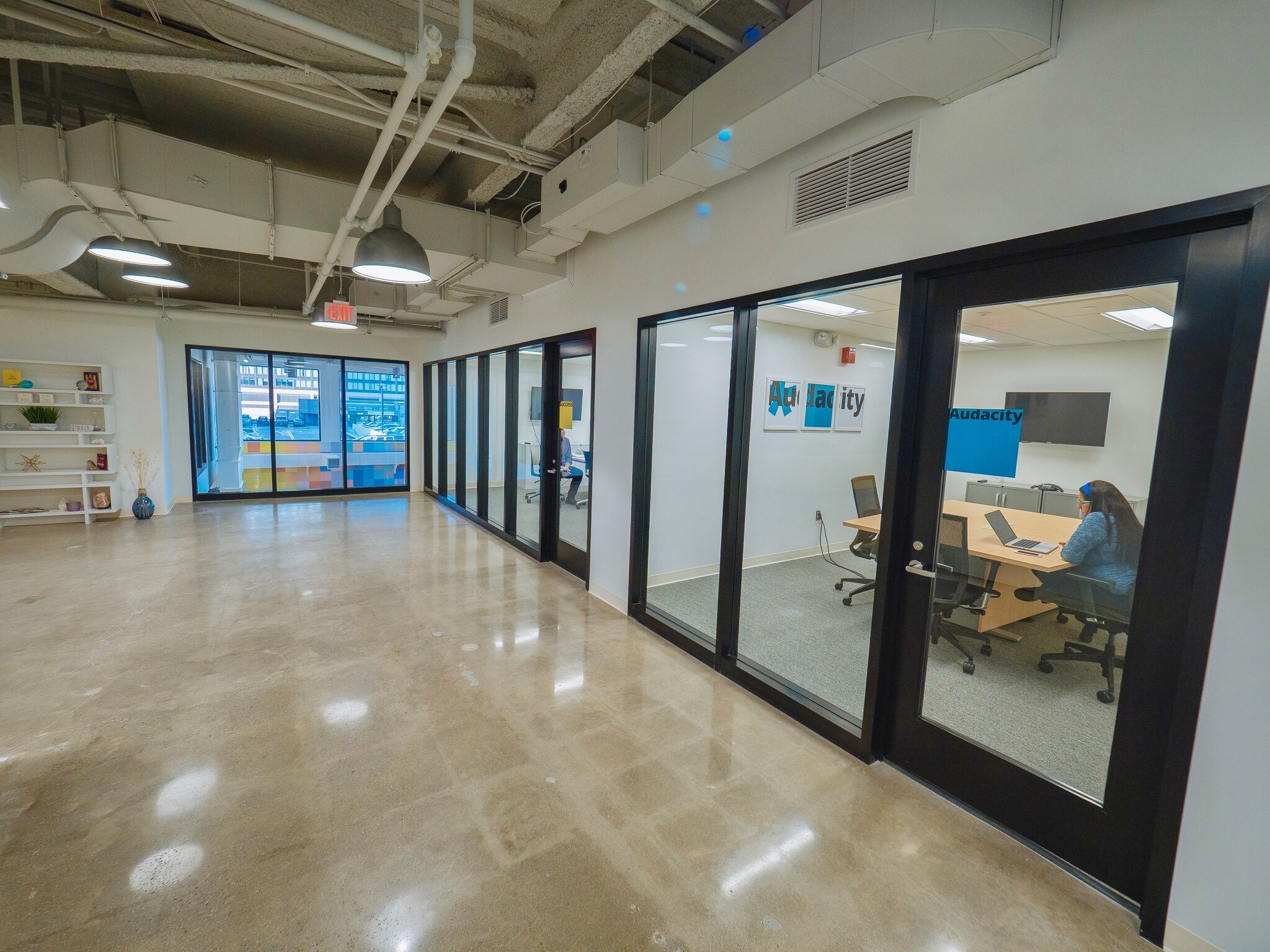 20 Church St, Hartford, CT 06103 Stilts Building