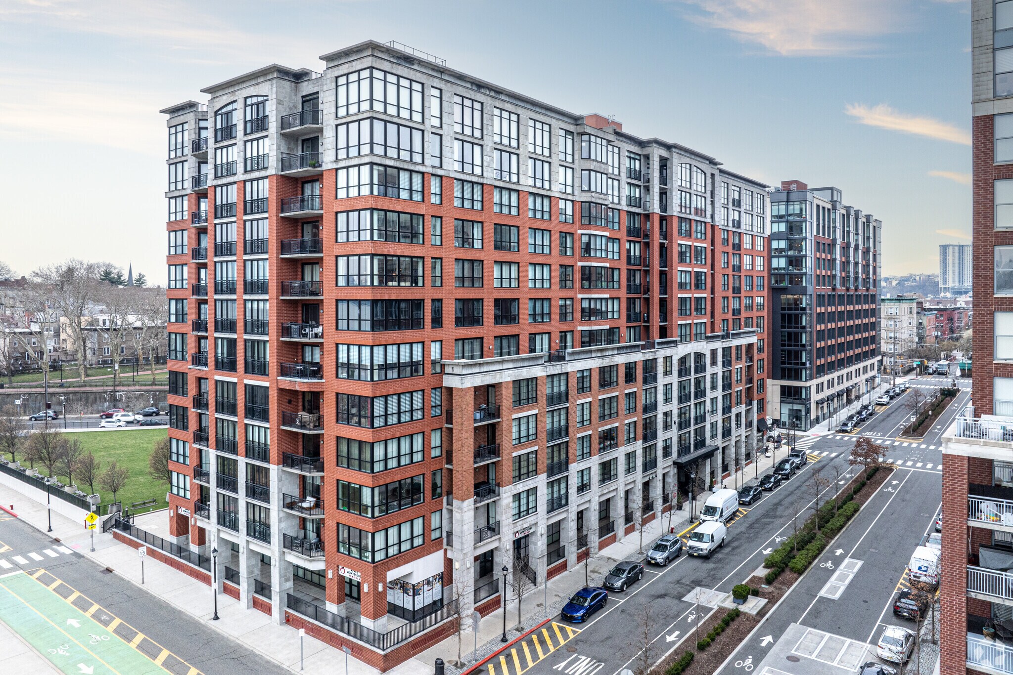 1025 MAXWELL Ln, Hoboken, NJ for sale Primary Photo- Image 1 of 1