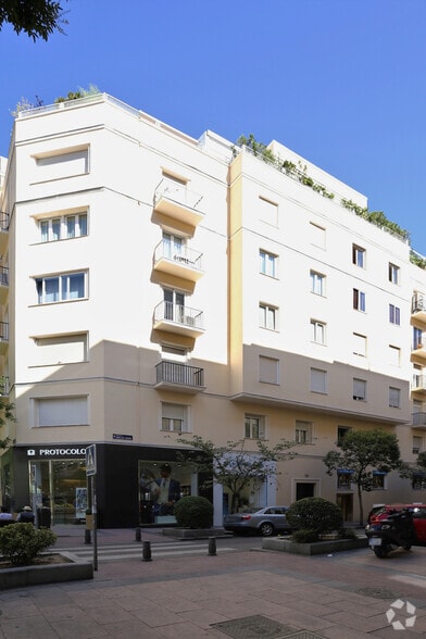 Calle Núñez de Balboa, 58, Madrid, Madrid for lease - Building Photo - Image 2 of 2