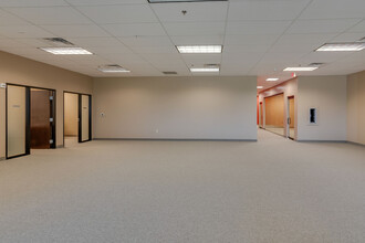 4550 State Highway 360, Grapevine, TX for lease Interior Photo- Image 1 of 4