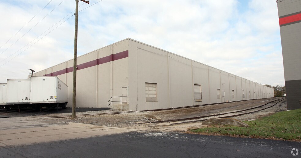 254 S Kitley Ave, Indianapolis, IN for lease - Building Photo - Image 3 of 4