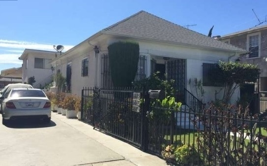 1225 S Normandie Ave, Los Angeles, CA for sale - Primary Photo - Image 2 of 17