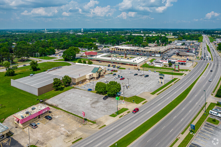 201 Highway 412 W, Siloam Springs, AR for sale - Aerial - Image 2 of 6