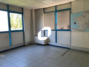 Industrial in Civrieux-d'Azergues for sale Interior Photo- Image 2 of 21