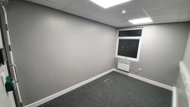 85-87 Market St, Bolton for lease Building Photo- Image 2 of 4